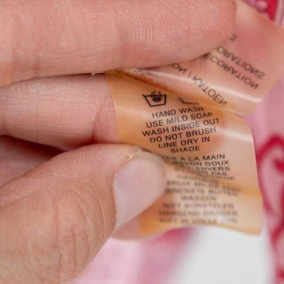 Robert Graham women's  Pink paisley embroidered blouse | Small - Picture 8 of 8